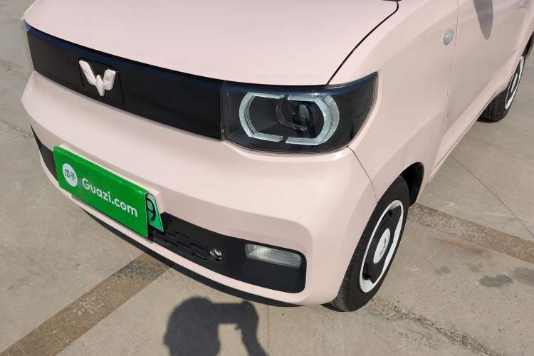 Used Wuling Hongguang MINIEV 2021 Macaron Fashion Model Lithium Iron Phosphate Left Front Headlight