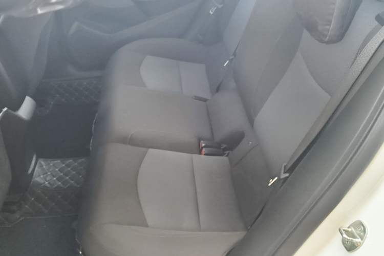 Used Chevrolet Cruze 2017 1.5L Automatic Pioneer Sunroof Edition