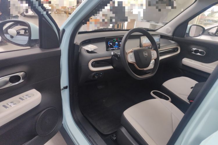 Used Chery QQ Domi 2025 Model 305km Comfort Edition Driver Seat