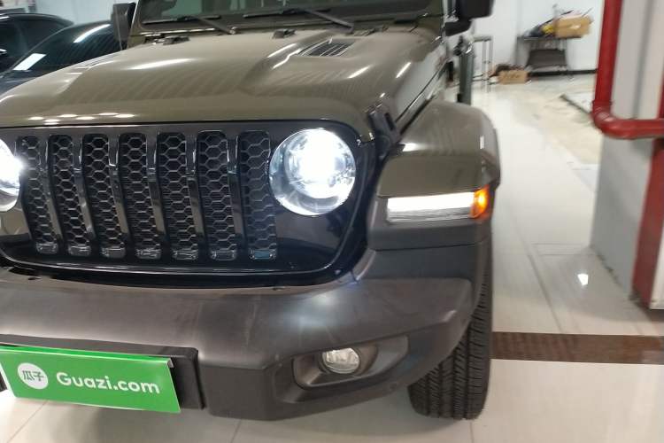 Used Jeep Gladiator 2022 3.6L Pioneer Edition