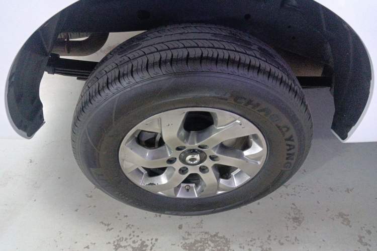 Used Great Wall Poer 2021 2.0T Commercial Version Automatic Diesel 4x4 Elite Long-Box GW4D20M Right Rear Wheel Hub