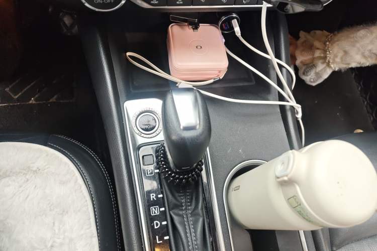 Used Nissan Teana 2019 2.0L XL Comfort Edition Gear Lever