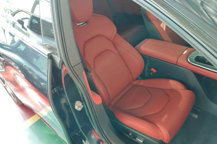 Used Xiaomi Auto SU7 2024 Rear-Drive Long-Range Intelligent Driving Version