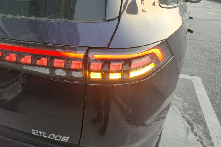 Used Dongfeng eπ eπ008 2024 636Max All-Electric Version 6 Seats