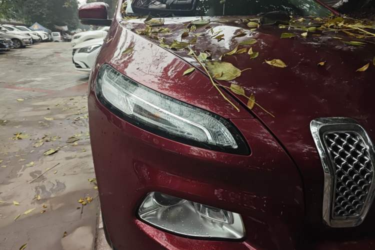 Used Jeep Cherokee 2016 2.4L Leading Edition
