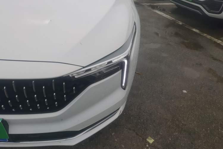 Used Bestune B70 2023 3rd Generation 1.5T Automatic Enjoyment Version 70th Anniversary Edition