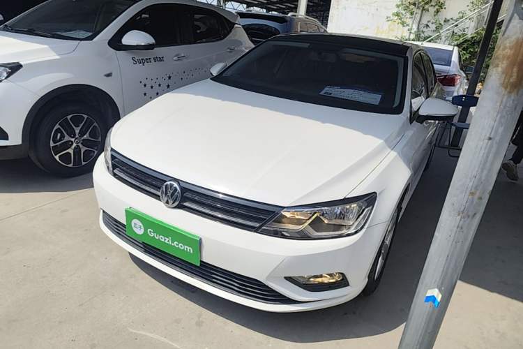 Used Volkswagen Lamando 2017 230TSI DSG Fashion Edition