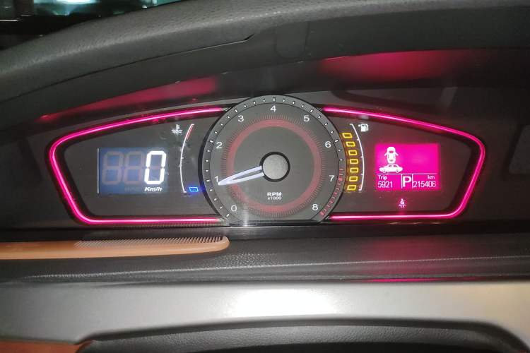 Used Roewe 550 2013 Classic Edition 550 1.8L Automatic Luxury Model