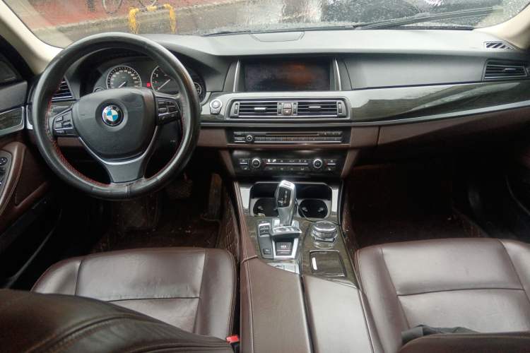 Used BMW 5 Series New Energy 2015 530Le Center Console