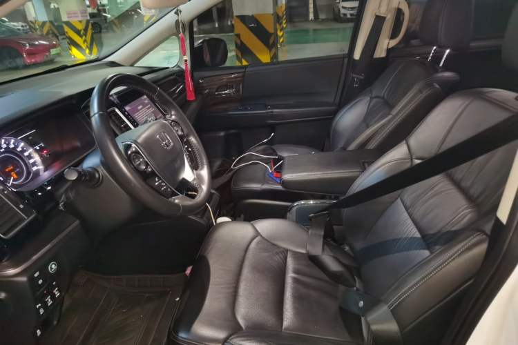 Used Honda Elysion 2016 2.4L Luxury Edition