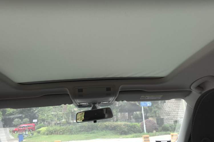 Used Volkswagen Tayron 2019 330TSI Two-Wheel Drive Luxury Model China VI Standard