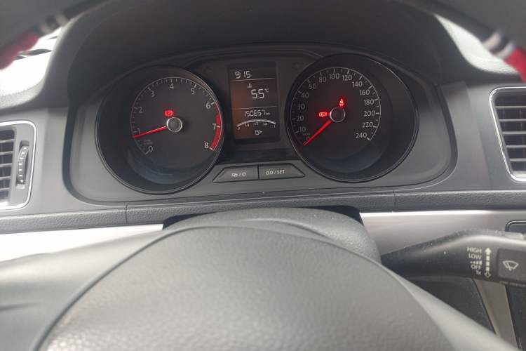 Used Volkswagen Lavida 2015 1.6L Manual Fashion Edition Instrument Cluster