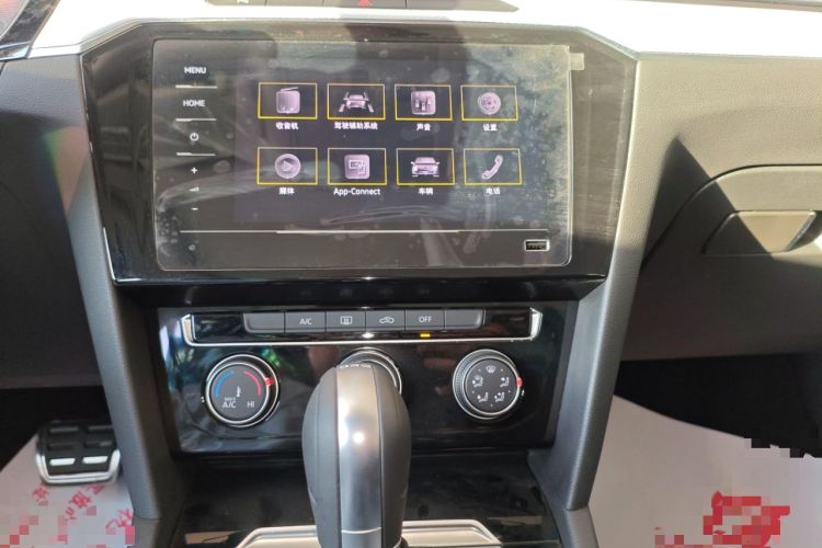 Used Volkswagen Magotan 2025 Zhongxiang Version 280TSI DSG Comfort Edition