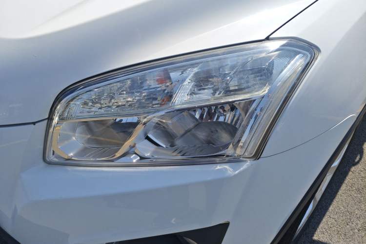 Used Chevrolet Trax 2014 1.4T Manual Two-Wheel Drive Comfort Model
