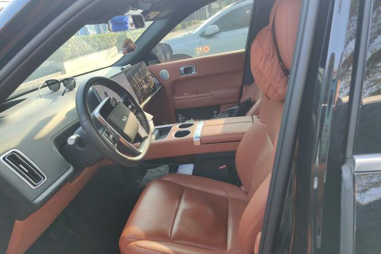 Used Li Auto L8 2023 Pro Model