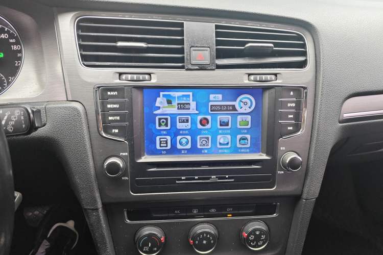 Used Volkswagen Golf 2015 1.4TSI Automatic Comfort Model