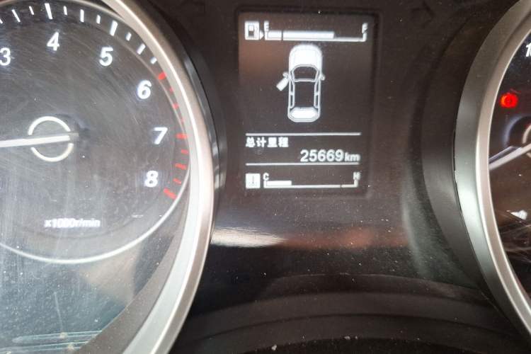 Used Baojun 730 2019 1.5L Manual Value Edition 7 Seats China VI Emission Standard