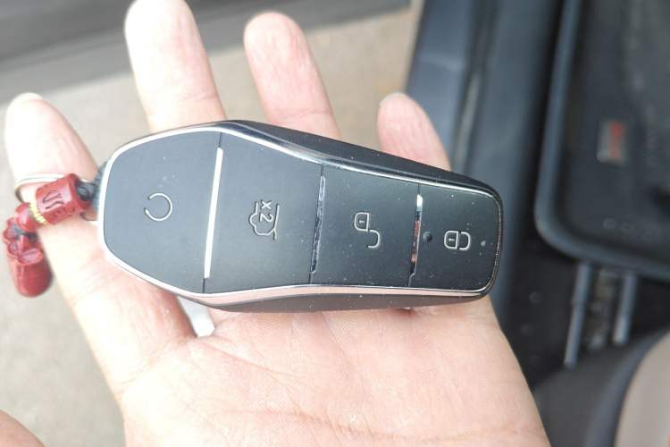 Used BYD Yuan PLUS 2023 Champion Edition 430KM Superior Model Vehicle Key