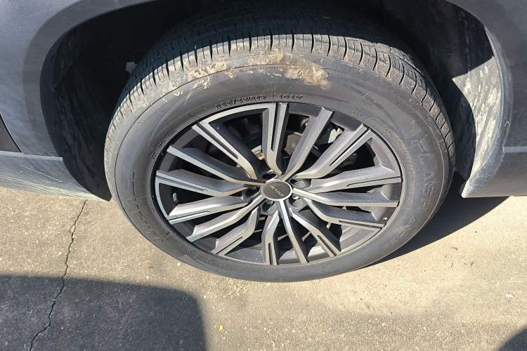 Used JETOUR X95 2023 1.6T DCT Era Edition 7-Seater