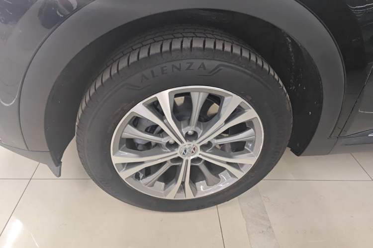 Used Buick Envision 2023 Encore Plus 652T Five-Seat Luxury Model
