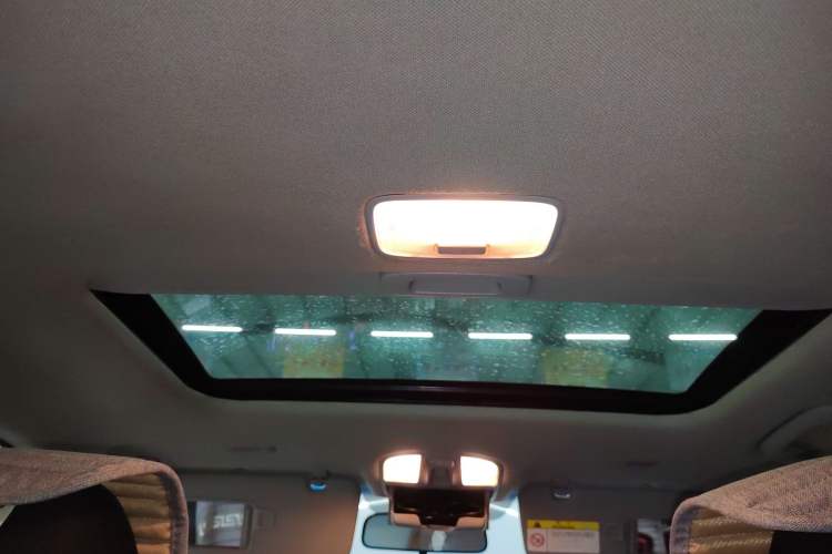 Used Hyundai Elantra (6th Generation / Lingdong) 2016 1.6L Automatic ZhiXuan – Elite Version