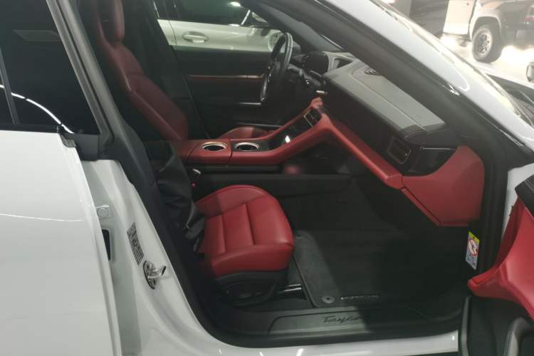 Used Porsche Taycan 2022 Taycan
