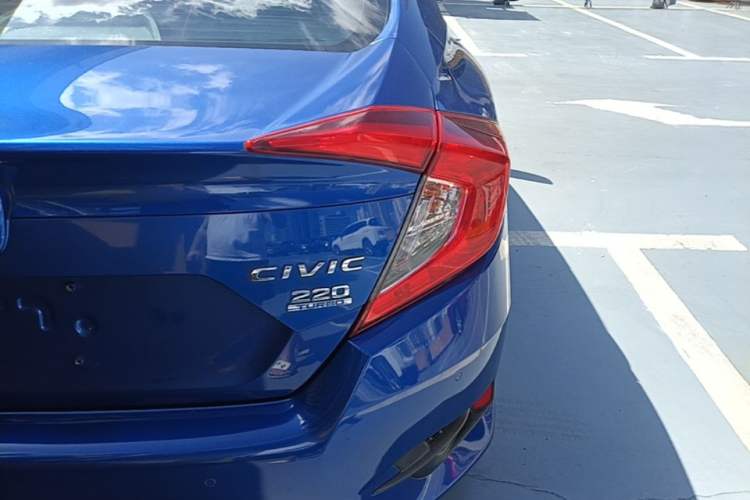 Used Honda Civic 2016 220TURBO CVT Prestige Edition