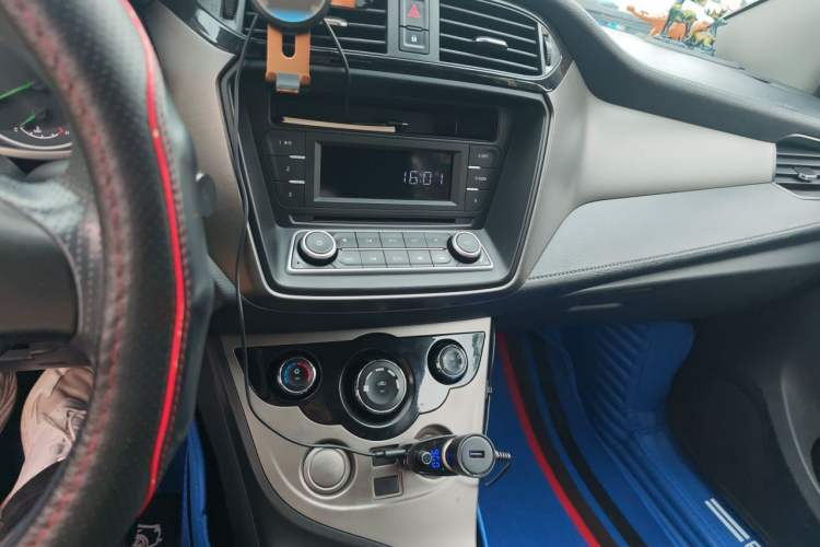 Used Haima M3 2017 1.5L Manual Fashion Edition