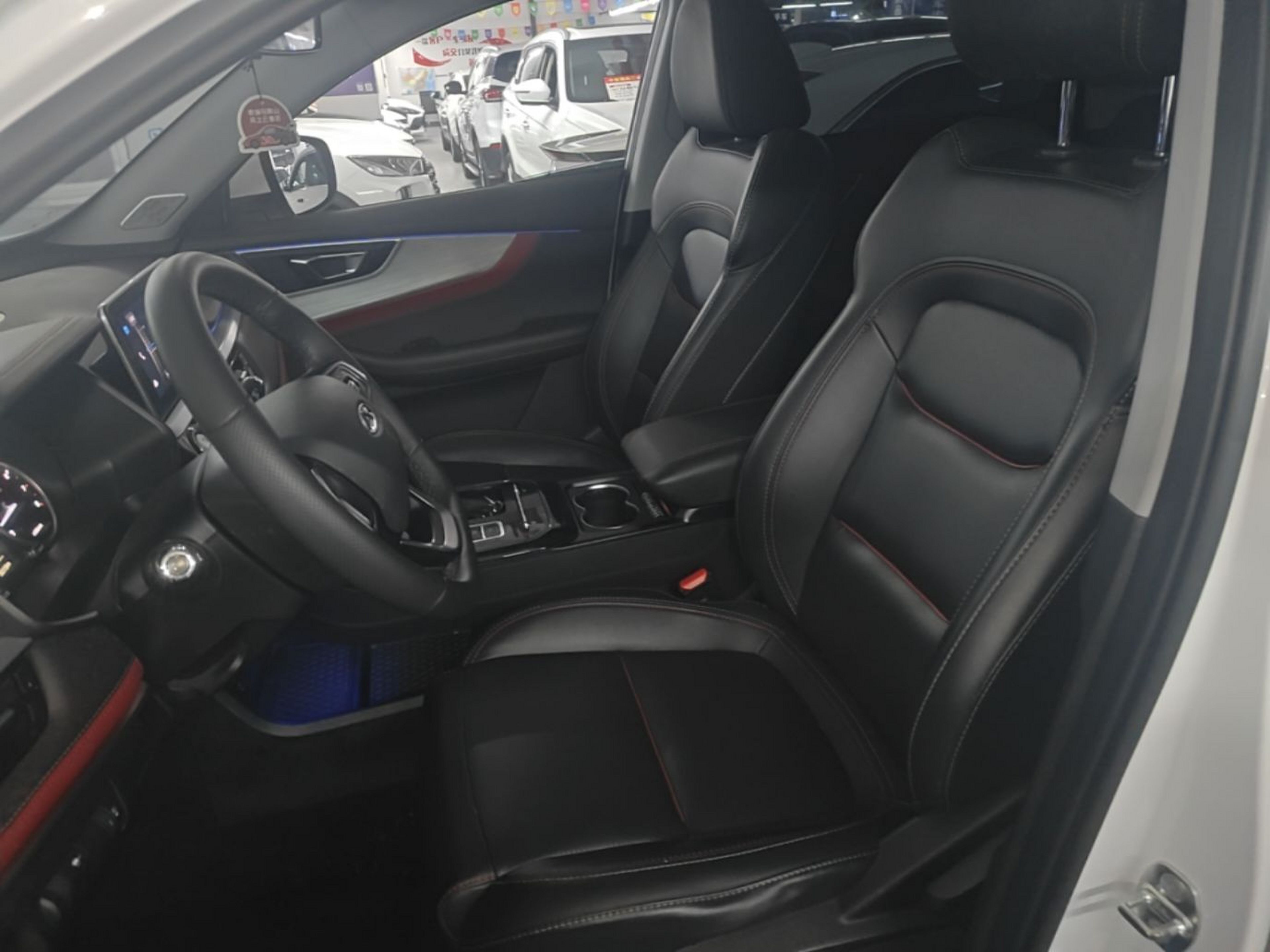 Vordere Reihe im Auto