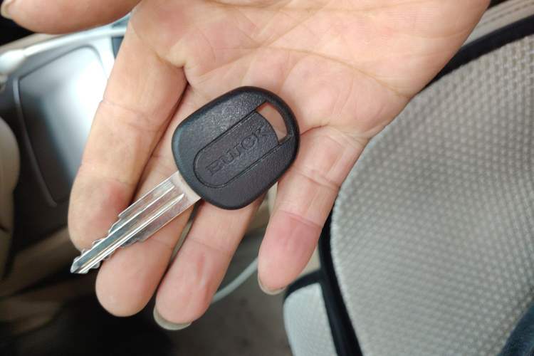 Used Buick Excelle 2013 1.5L Manual Classic Model