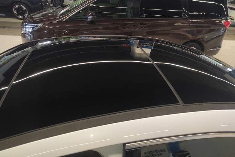 Used Mercedes-Benz A-Class 2019 Restyled A 200 L Sport Sedan Roof