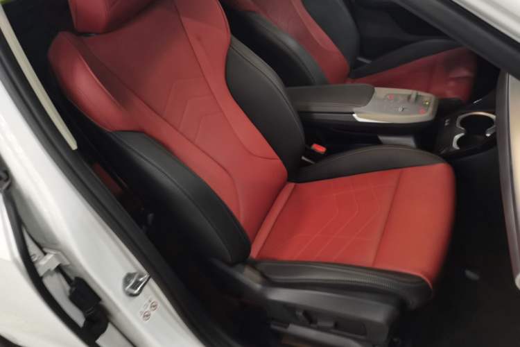 Used BMW X1 2023 sDrive25Li M Sport Package Right Front Seat