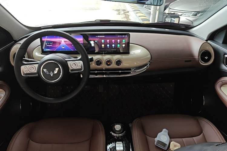 Used Wuling Bingo 2023 410 km Lingxi Deluxe Edition
