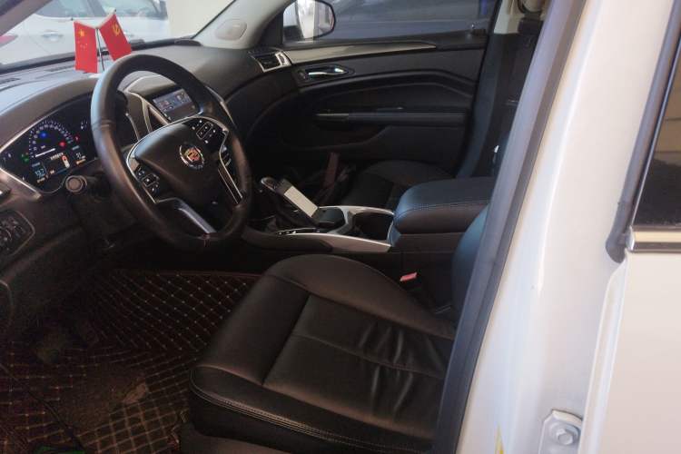 Used Cadillac SRX 2015 3.0L Comfort Version
