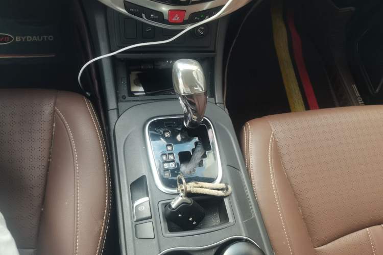 Used BYD S7 2016 2.0T Automatic Prestige Plus