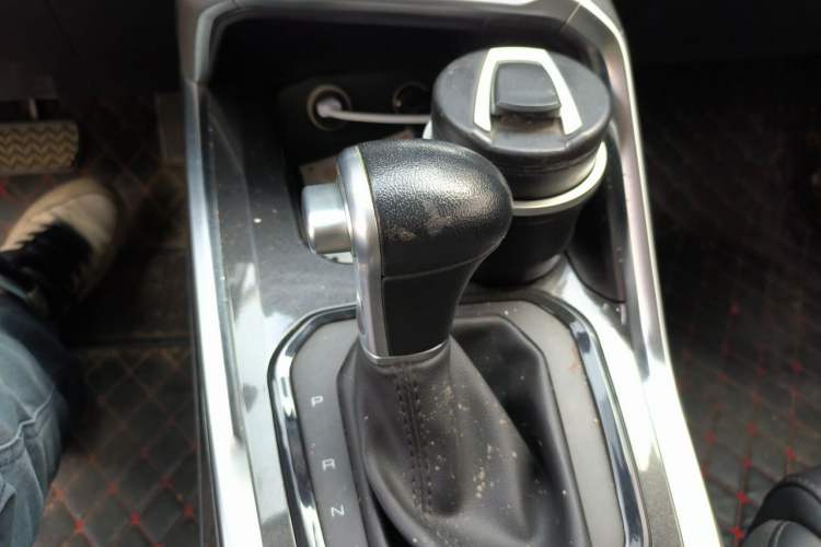 Used Haval H6 2017 Red-Label 1.5T Automatic Two-Wheel Drive Luxury Model
