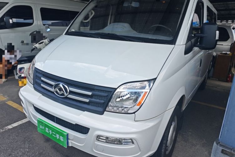 SAIC MAXUS Xintu V80 2021 2.0T Manual Classic Aoyuntong Short Wheelbase Ultra-Low Roof 5/6-Seater usado