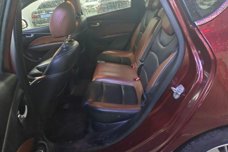 Used Fiat Viaggio 2015 1.4T Automatic Jingxiang Edition
