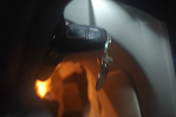 Used Ford Kuga 2013 1.6L GTDi Two-Wheel-Drive Trend Model Vehicle Key