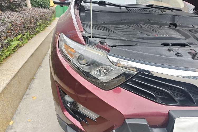 Used Soueast DX7 2015 1.5T Automatic Prestige Model
