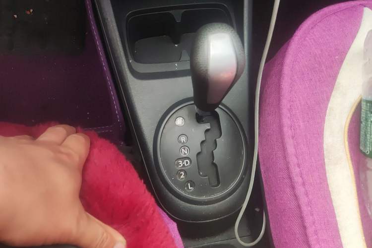 Used Suzuki Alto 2016 1.0L Automatic Deluxe Xuan Dong Edition Gear Lever