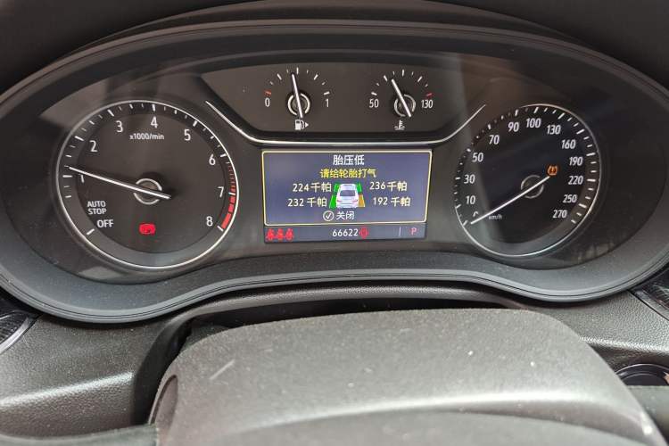 Used Buick Regal 2022 652T Smart Enjoyment Version Odometer Close Up