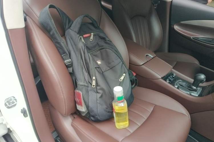 Used Infiniti QX50 2015 2.5L Enjoyment Edition Right Front Seat