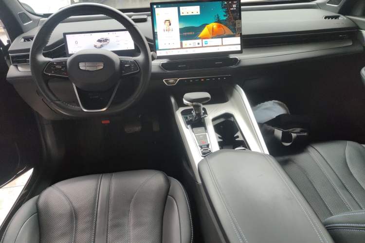 Used Geely Auto Preface 2025 Dongfang Yao 1.5TD Kunlun Edition
