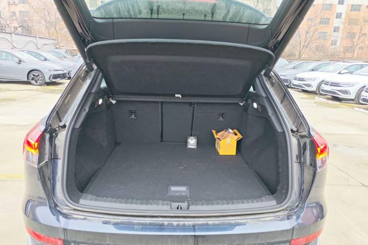 Used Audi Q4 e-tron 2023 40 e-tron Adventure Edition
