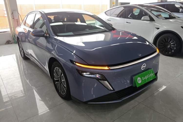 Used Nissan N6 2026 Model 180 Max Front Right 45 Deg