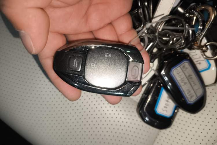 Used GAC Trumpchi M8 2023 Zongshi Series Dual-Motor YuZun Edition Vehicle Key