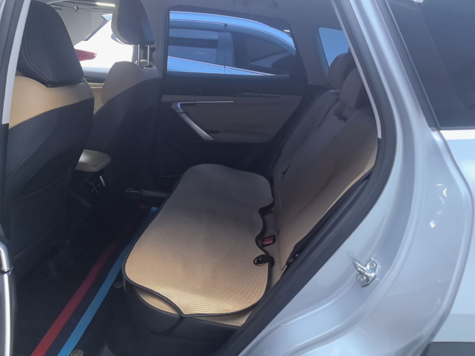 Geely Auto FX11 2023 1.5TD DCT Prestige Edition — снимка 20