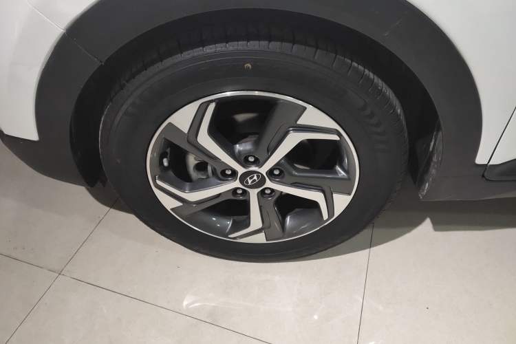 Used Hyundai ix25 2017 1.6L Automatic Smart Version
