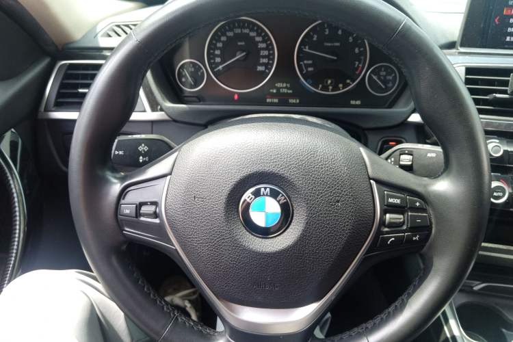 Used BMW 3 Series 2018 318Li